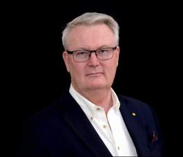 Executive Director of The Ethics Centre, Dr Simon Longstaff